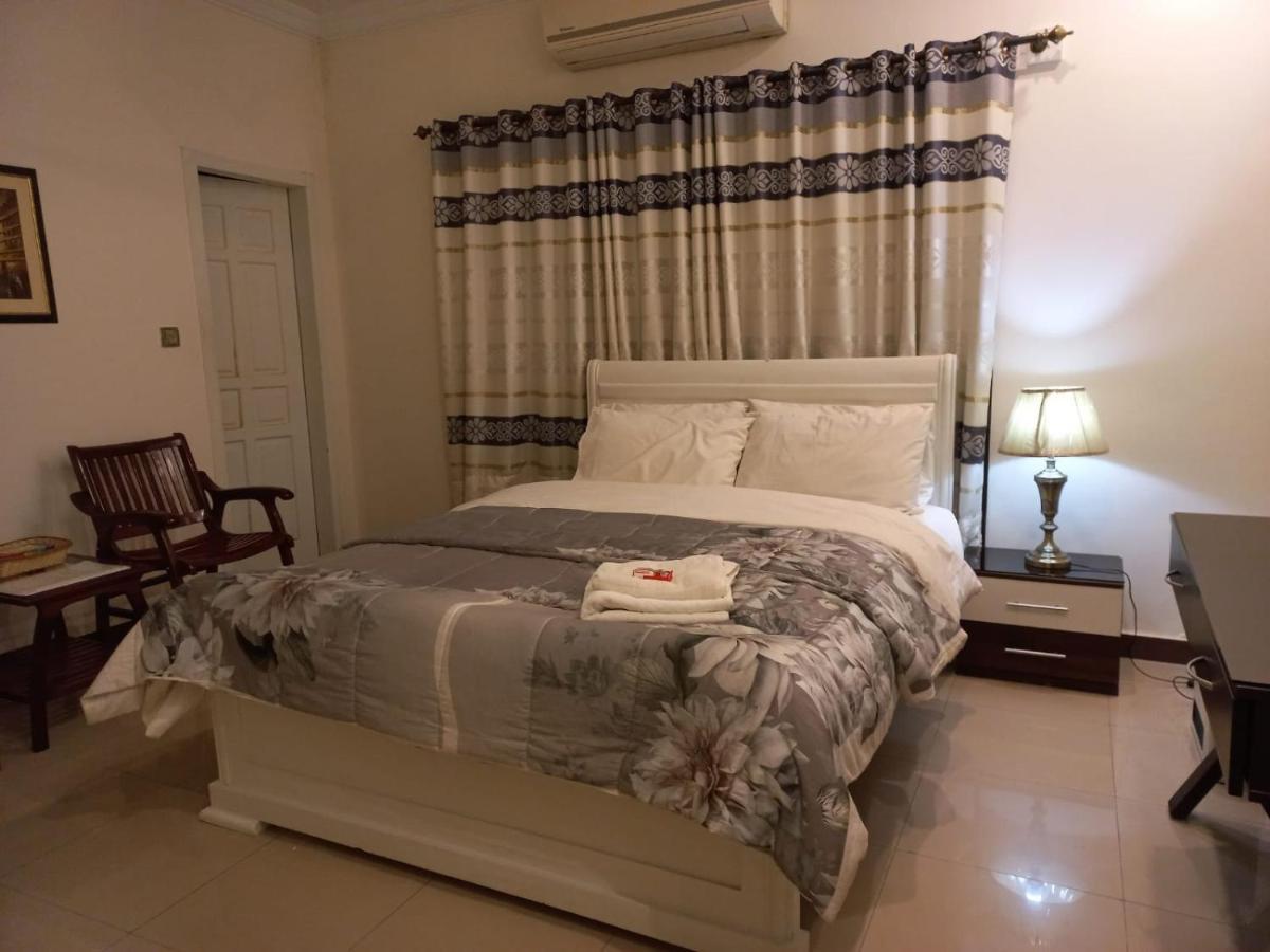 Hotel White House Residencia Rawalpindi Exterior foto